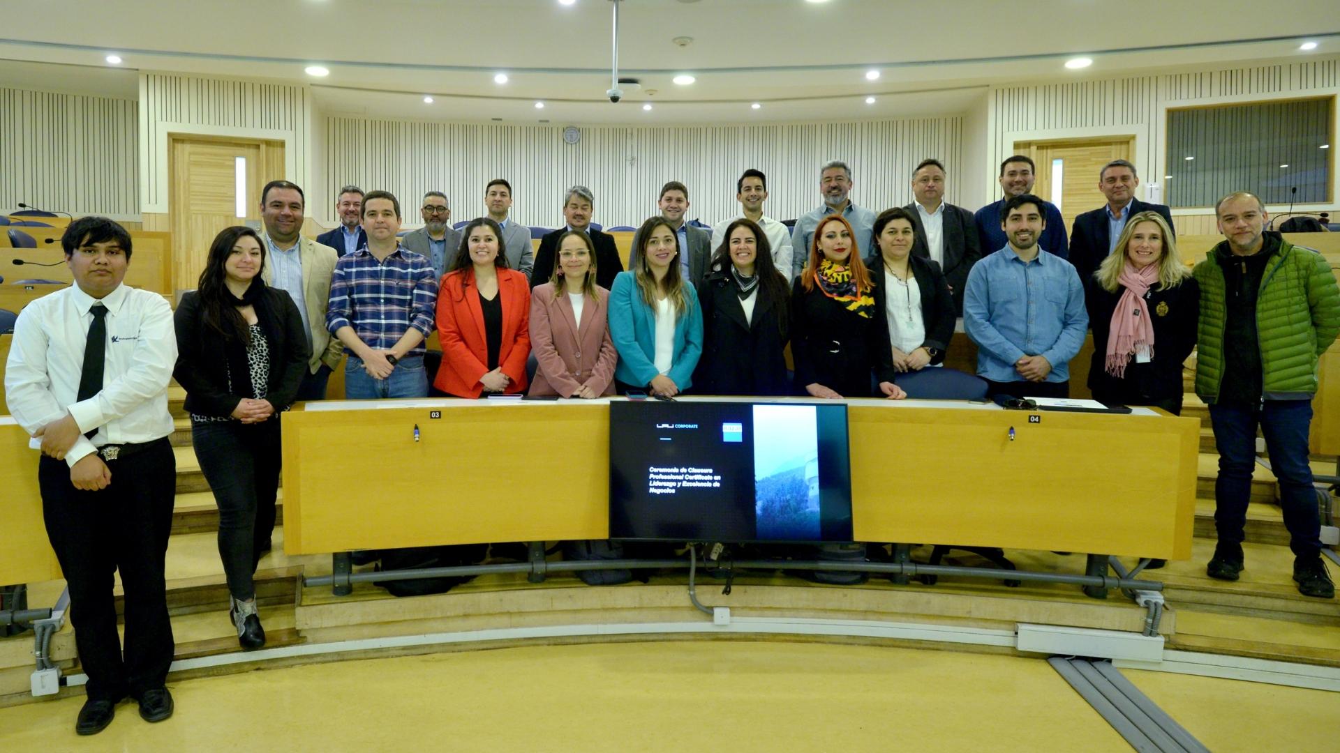 Jefaturas de Transportes Nazar se reciben del Programa “Liderazgo y Excelencia de Negocios”