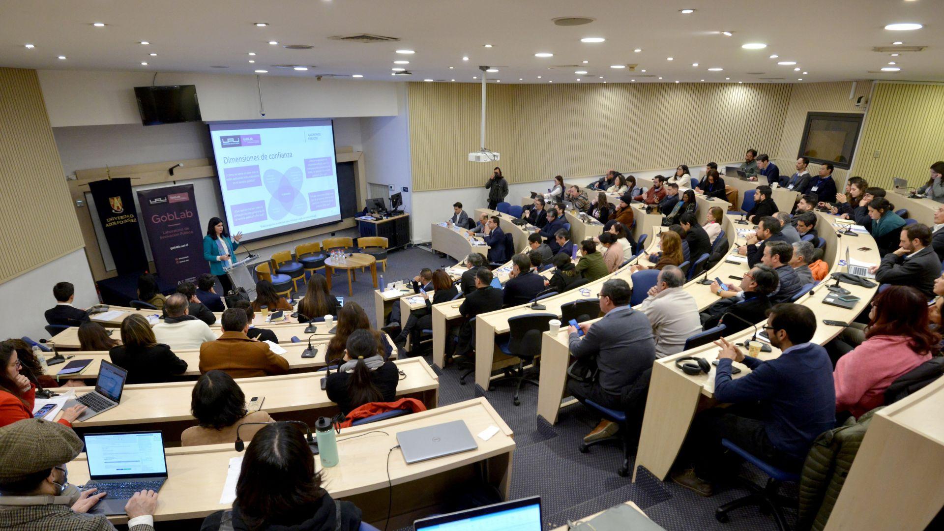 GobLab UAI reunió a autoridades y expertos para discutir el uso responsable de IA