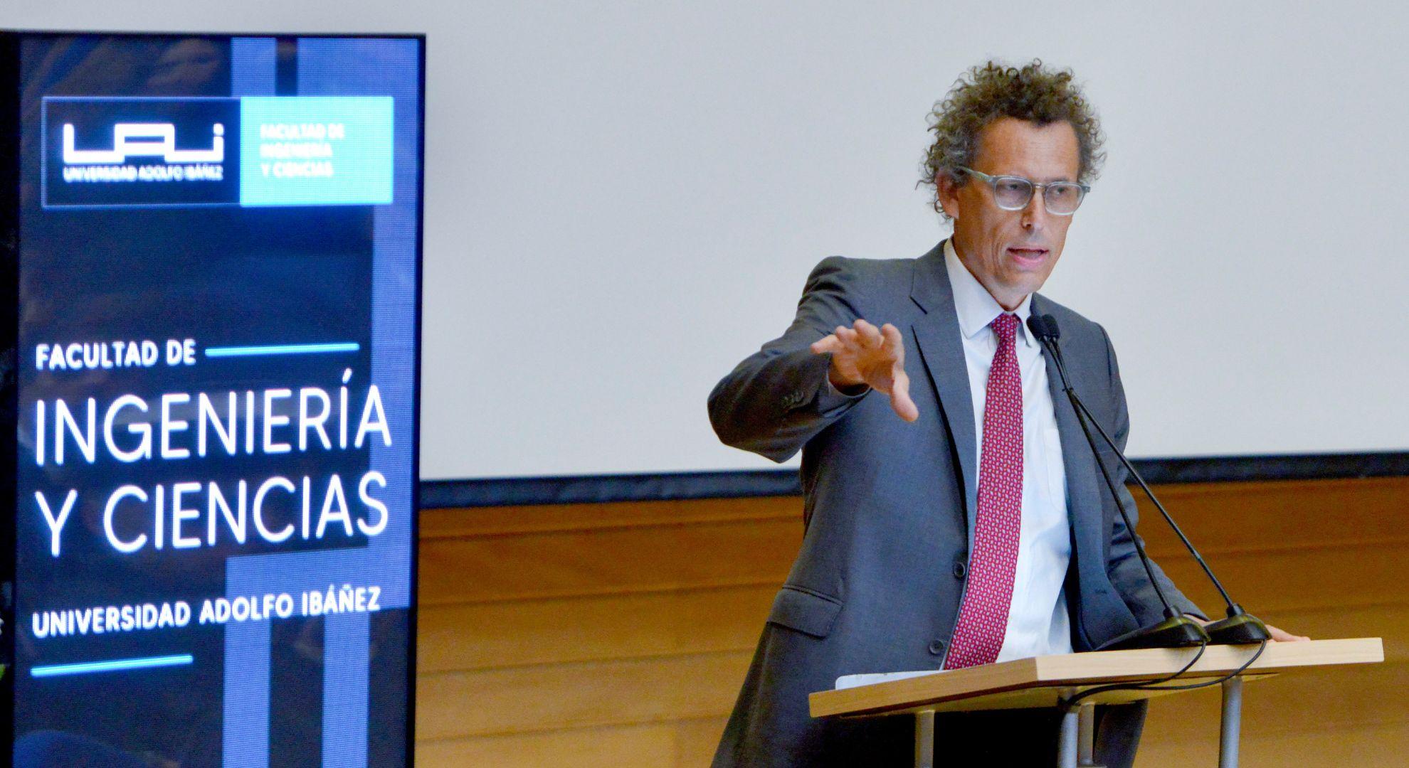 Decano Claudio Seebach se incorpora al Global Engineering Deans Council 