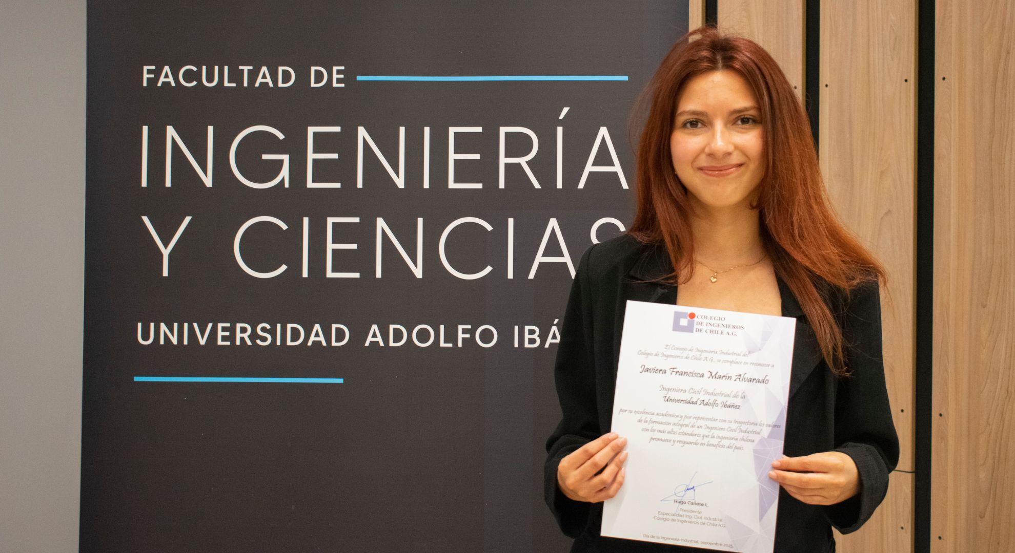Mes de la Ingeniería Civil Industrial: UAI destaca a estudiante por su perfil integral