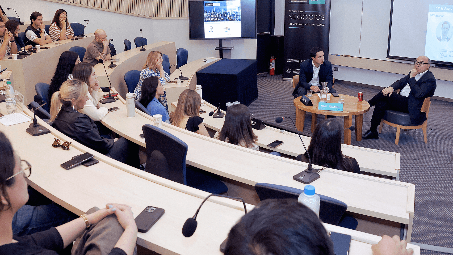 Eduardo Mizón en la UAI: “Cuando el cambio es inevitable, el rol de las empresas es acompañar"