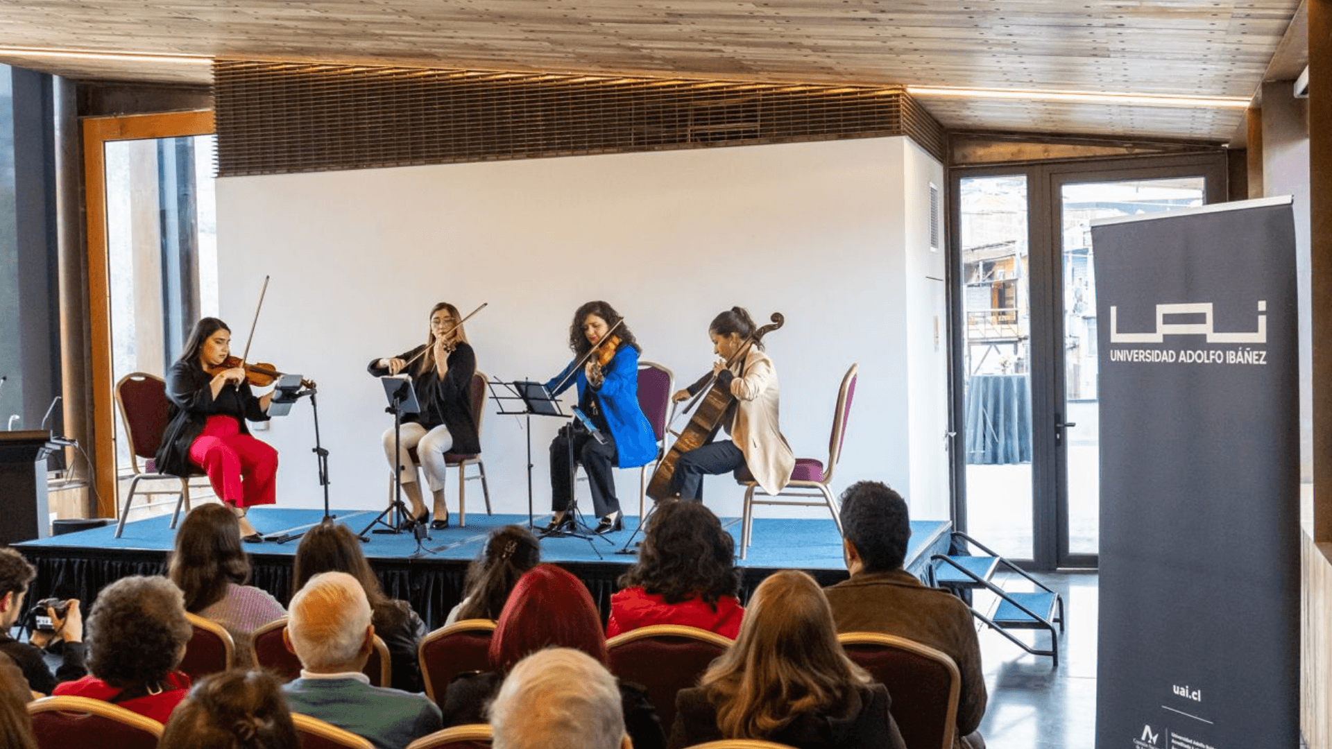 UAI y Destino Valparaíso se unen para impulsar la música y la cultura en la región 