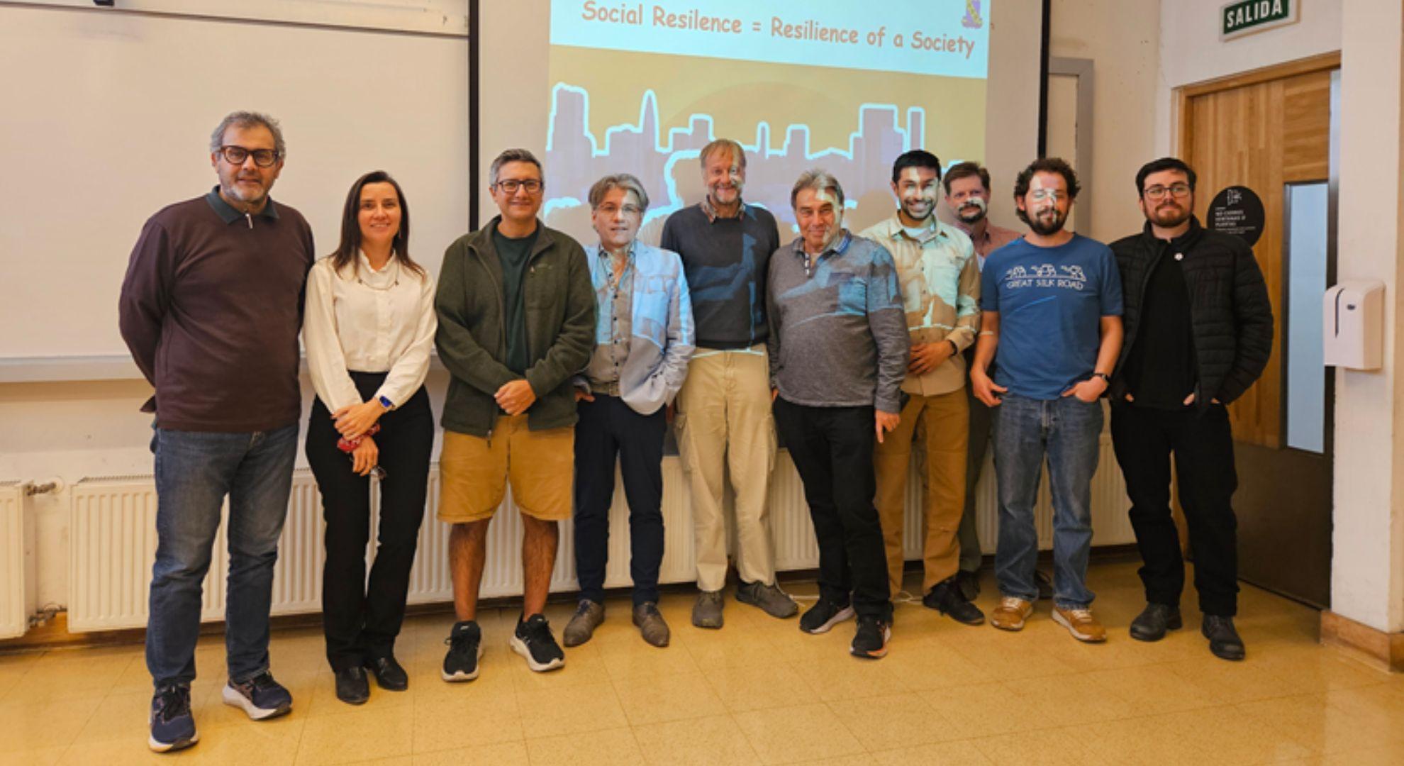 Visita de Hans Herrmann fortalece la colaboración internacional del Núcleo Milenio SODAS