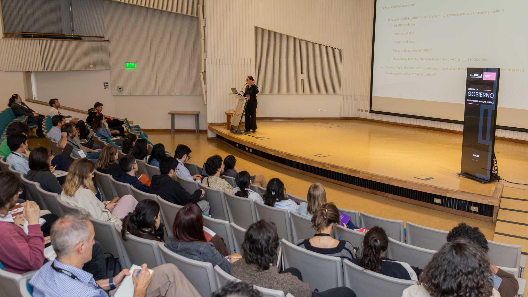 UAI reunió a especialistas en metodología política en encuentro internacional en Campus Viña del Mar