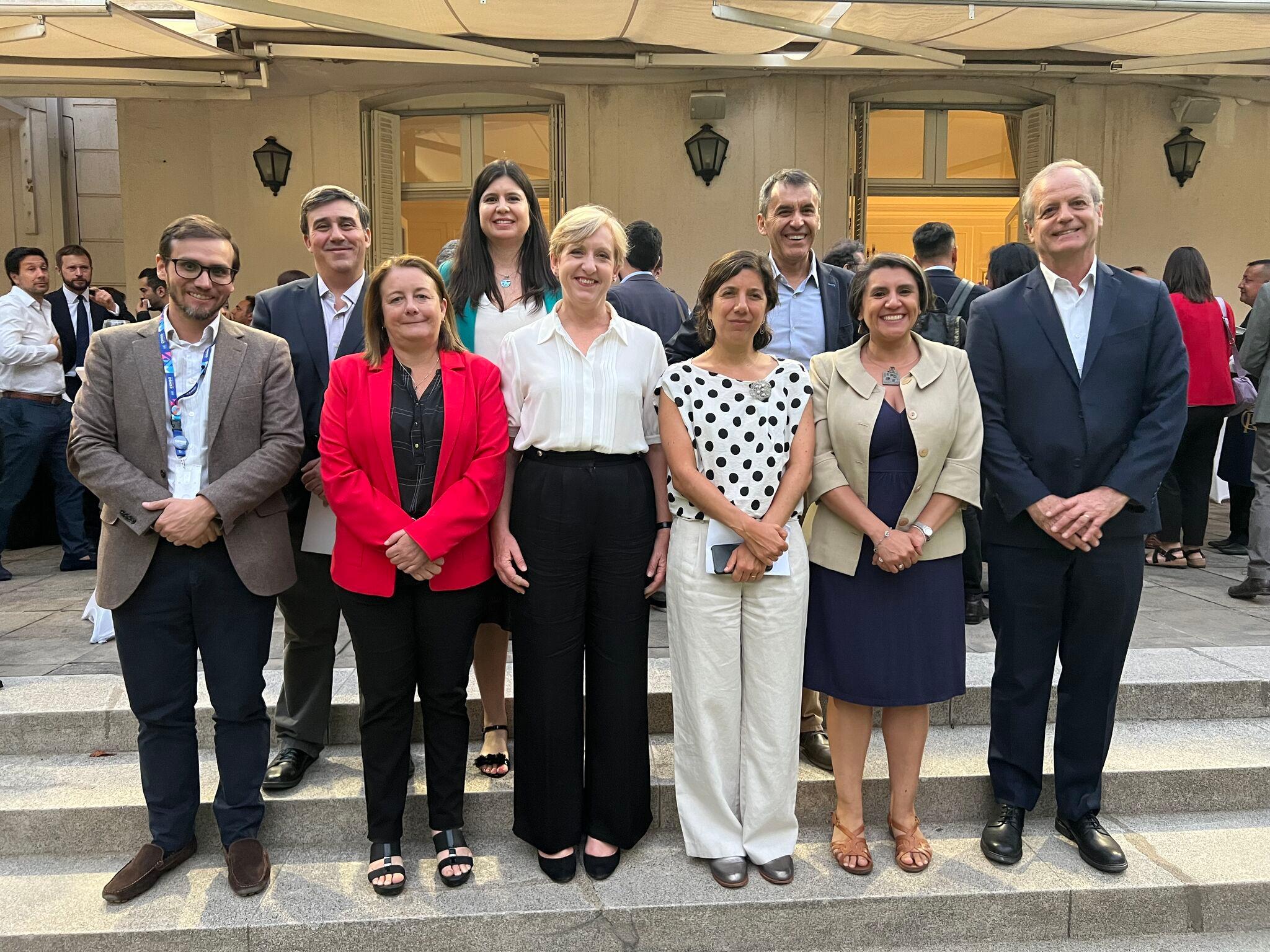 Consorcio IDI y Embajada Británica comparten lecciones sobre sistema de datos en UK