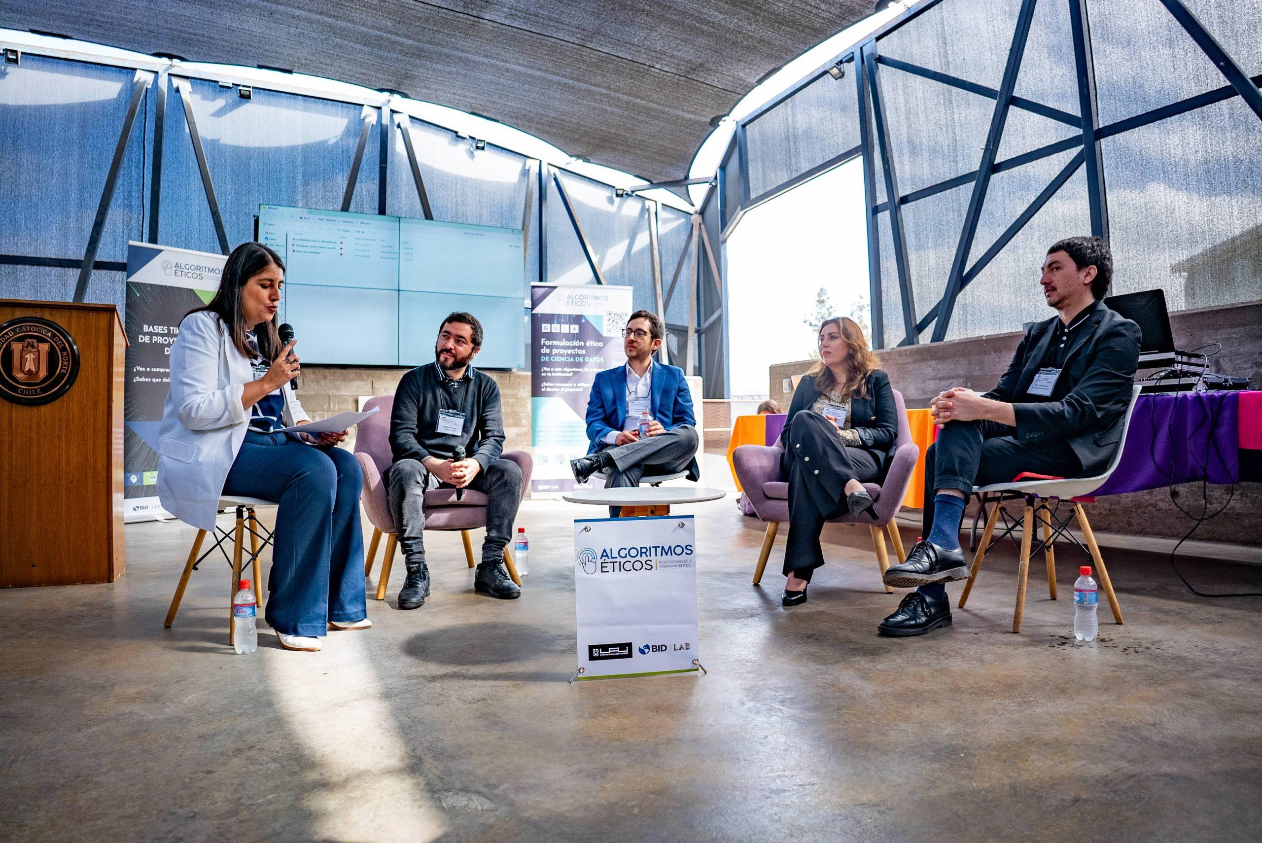 Colaboración UCN - UAI llevó a Antofagasta debate sobre la ética y la inteligencia artificial