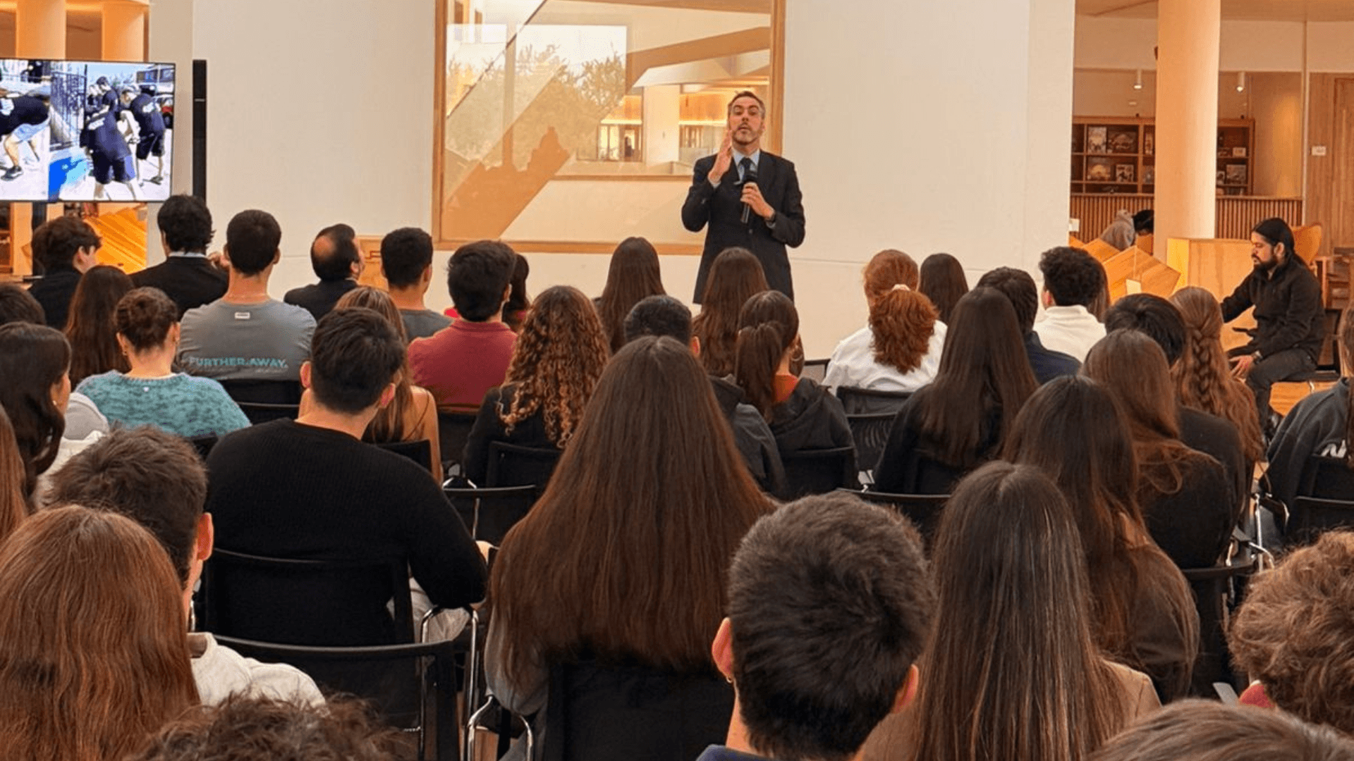 “Punto de Partida”: UAI da la bienvenida a estudiantes matriculados por Admisión Especial