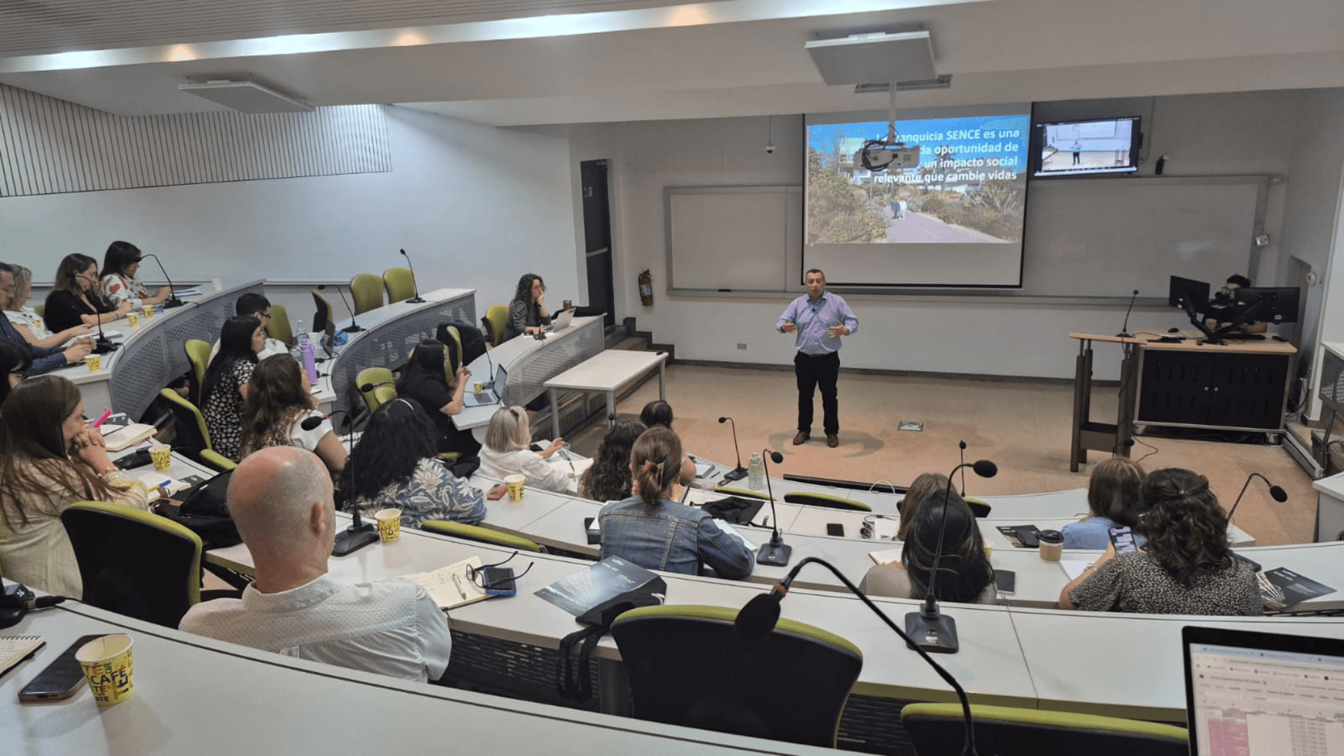 CEFIS y UAI online realizan masterclass sobre la Franquicia SENCE como herramienta de impacto social