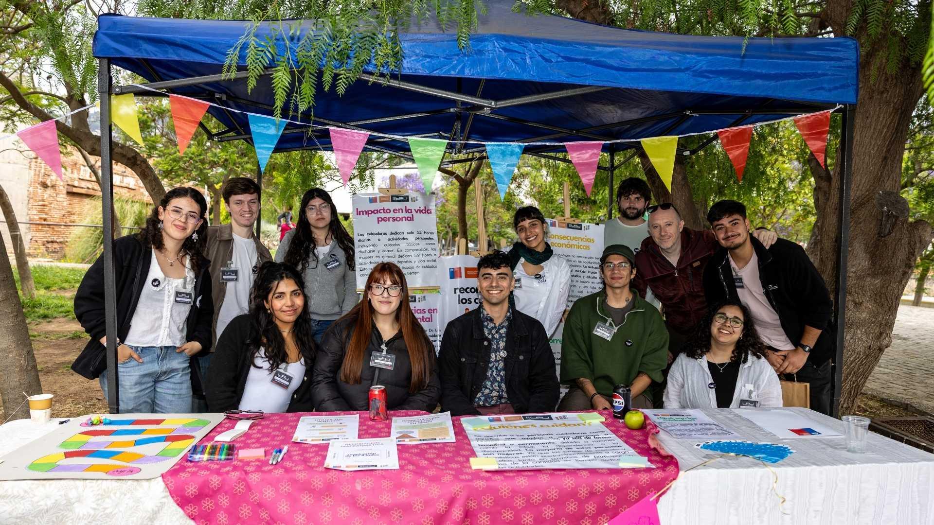 Escuela de Psicología participó en Jornada de cierre del Programa Voluntariado País de Mayores