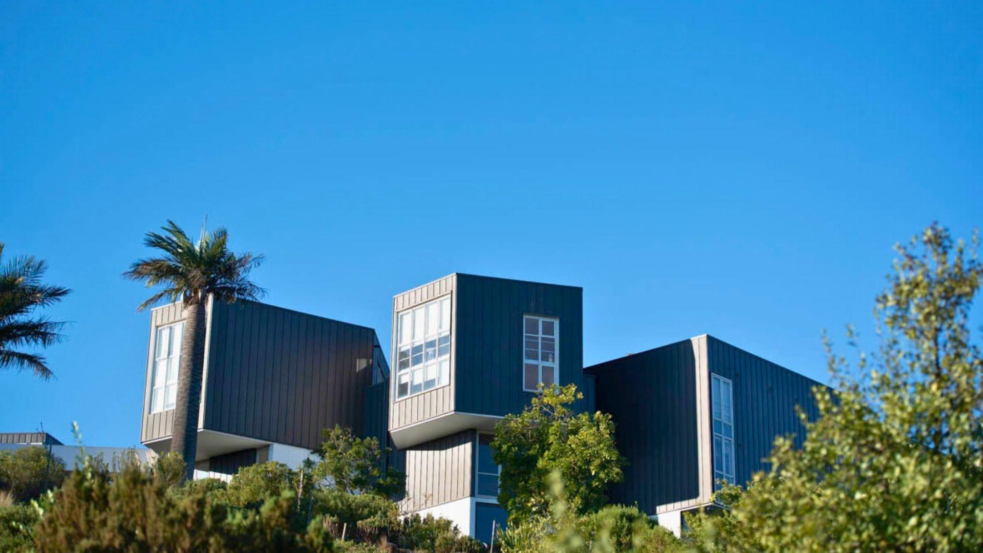 Derecho UAI consolida su posicionamiento nacional e internacional en Ranking THE by Subject 2026