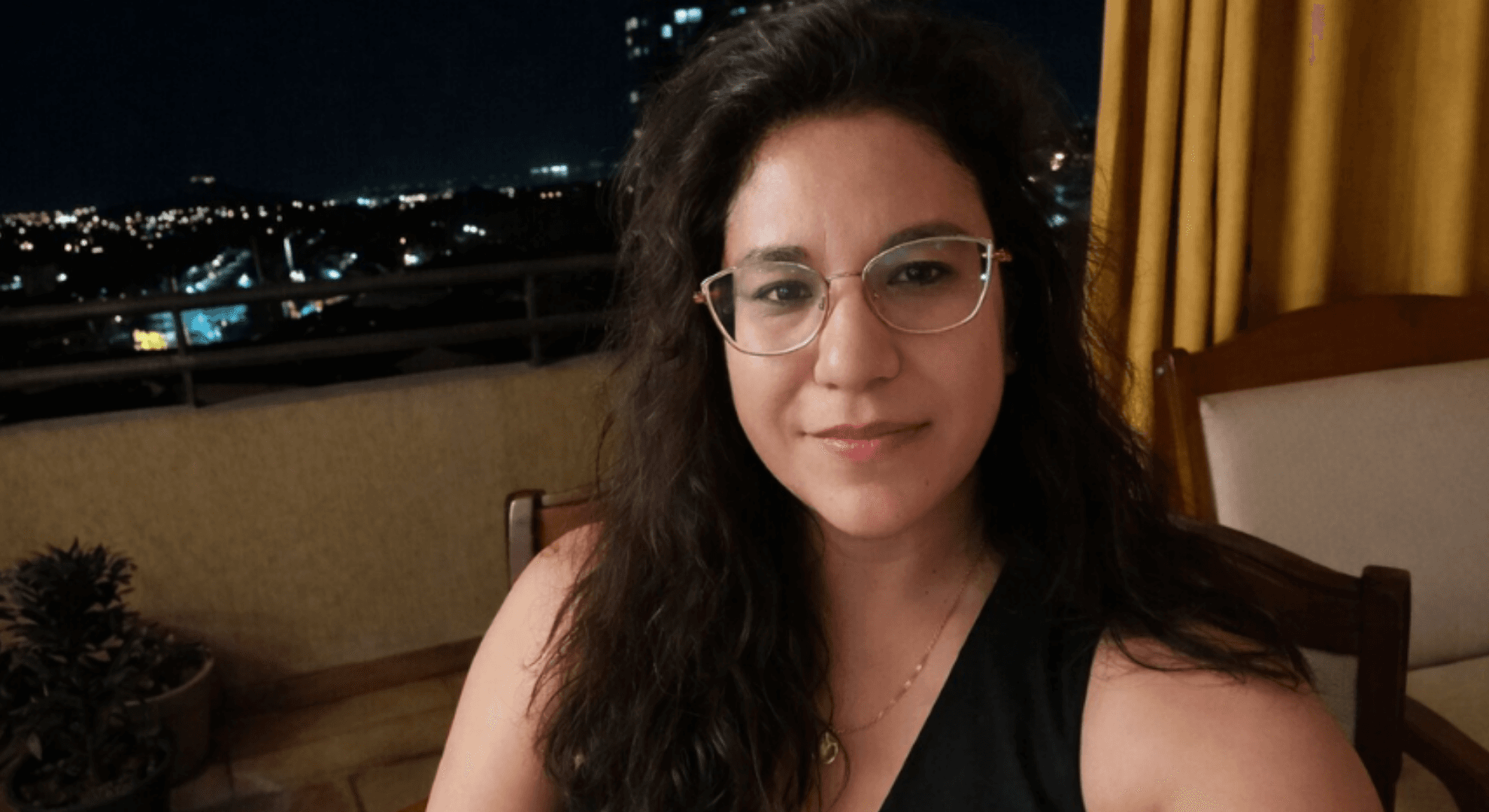 Postdoctorante del Brainlat UAI se adjudica fondo para investigar riesgo de demencia en mujeres