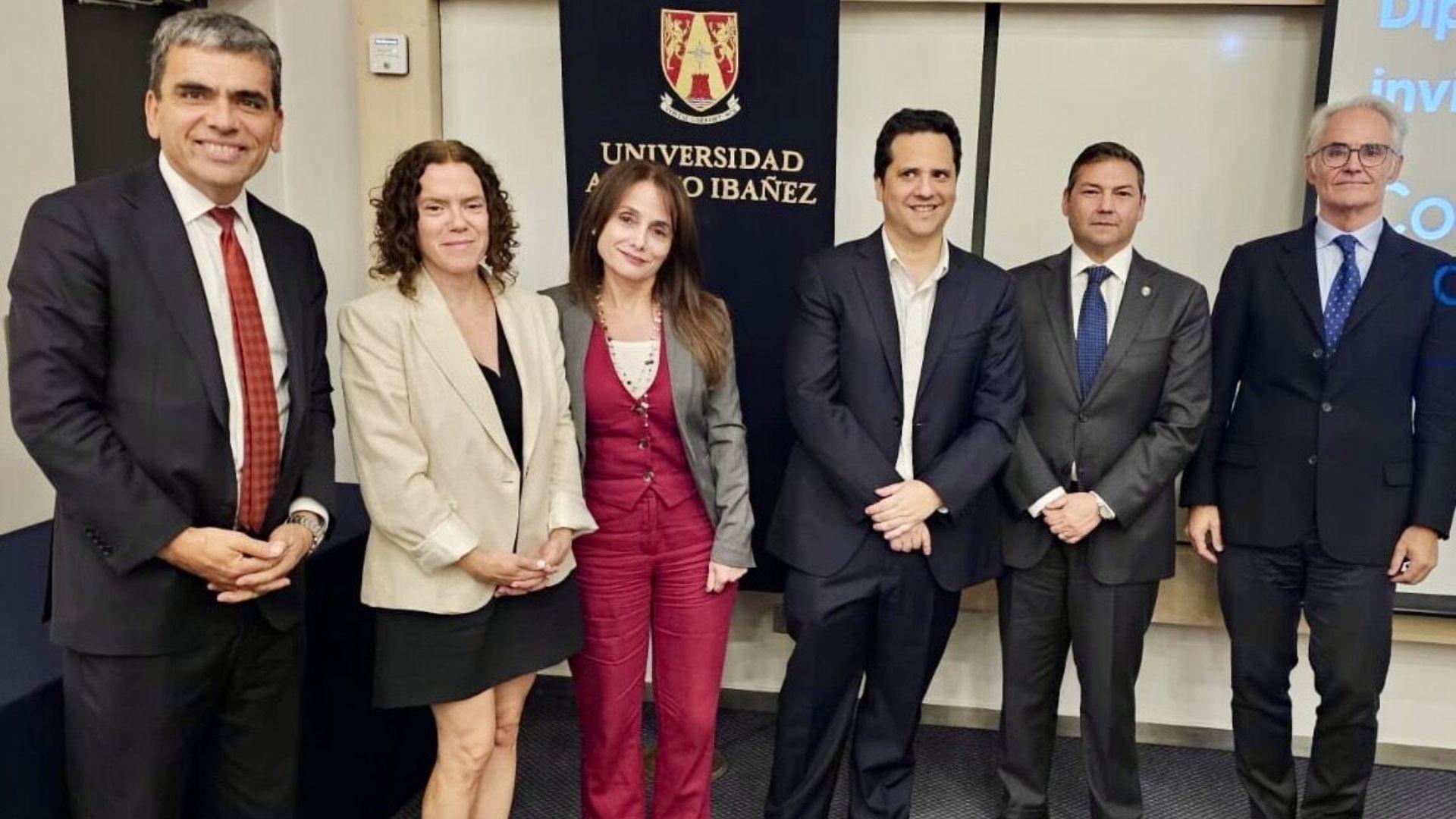 Cooperación eficaz, nuevo giro del derecho penal económico en Chile, se analizó en la UAI