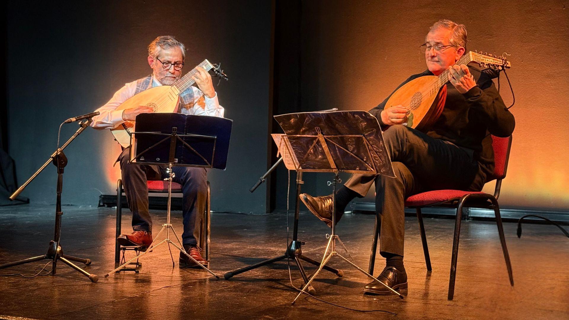 Núcleo de Música UAI y Fundación Guitarra Viva inician temporada 2026 de ciclo Cuerdas Magistrales