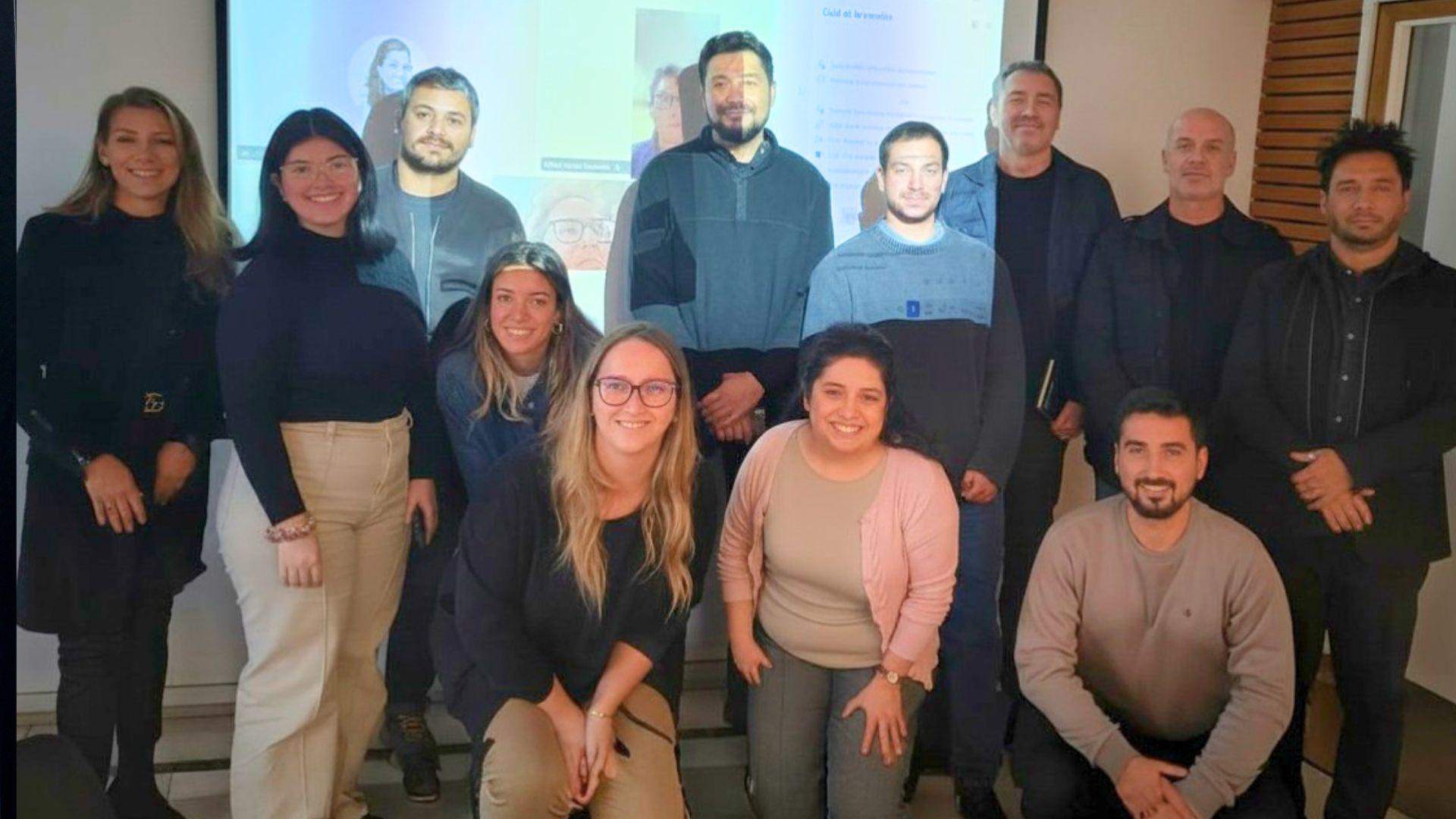 Design Lab UAI reúne a su Consejo de Egresados 2026 para proyectar el futuro del diseño