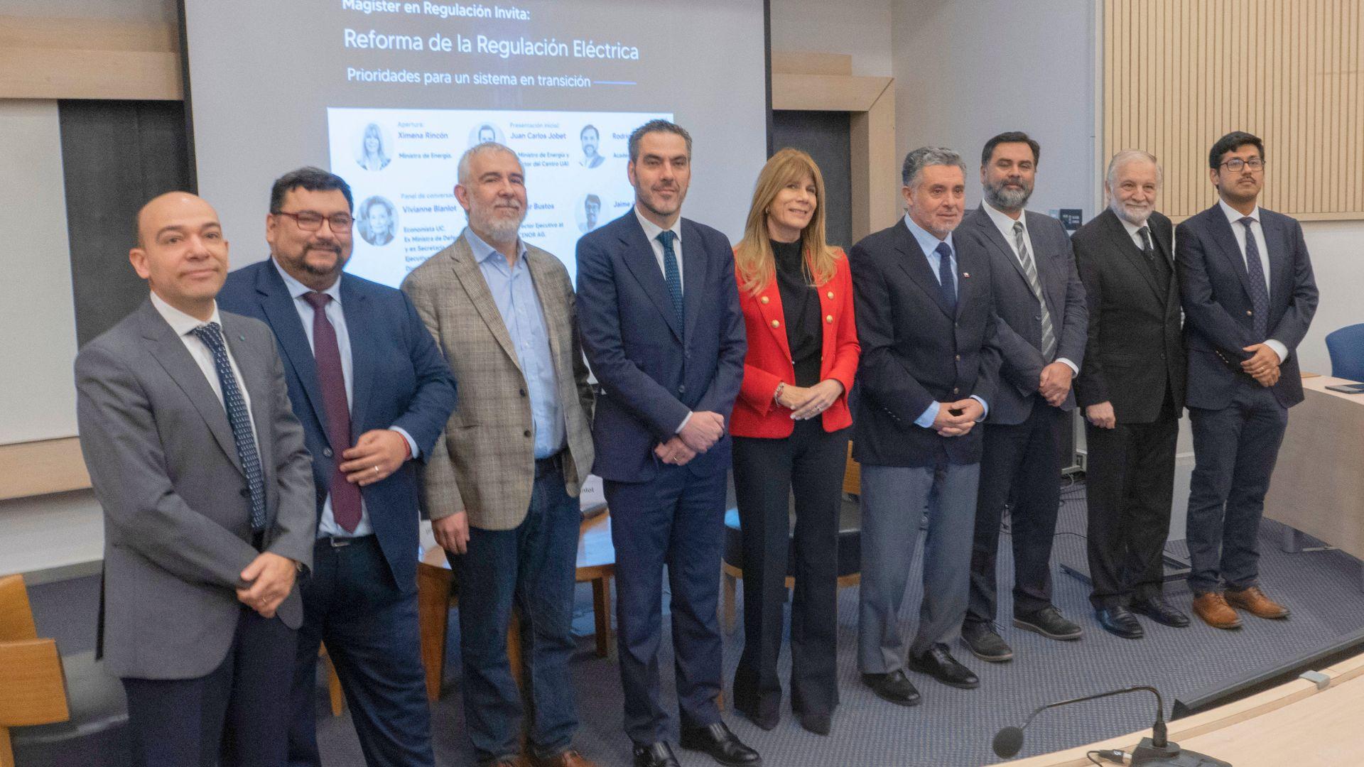 Seminario sobre el futuro del sector eléctrico en Chile congregó a más de 300 asistentes