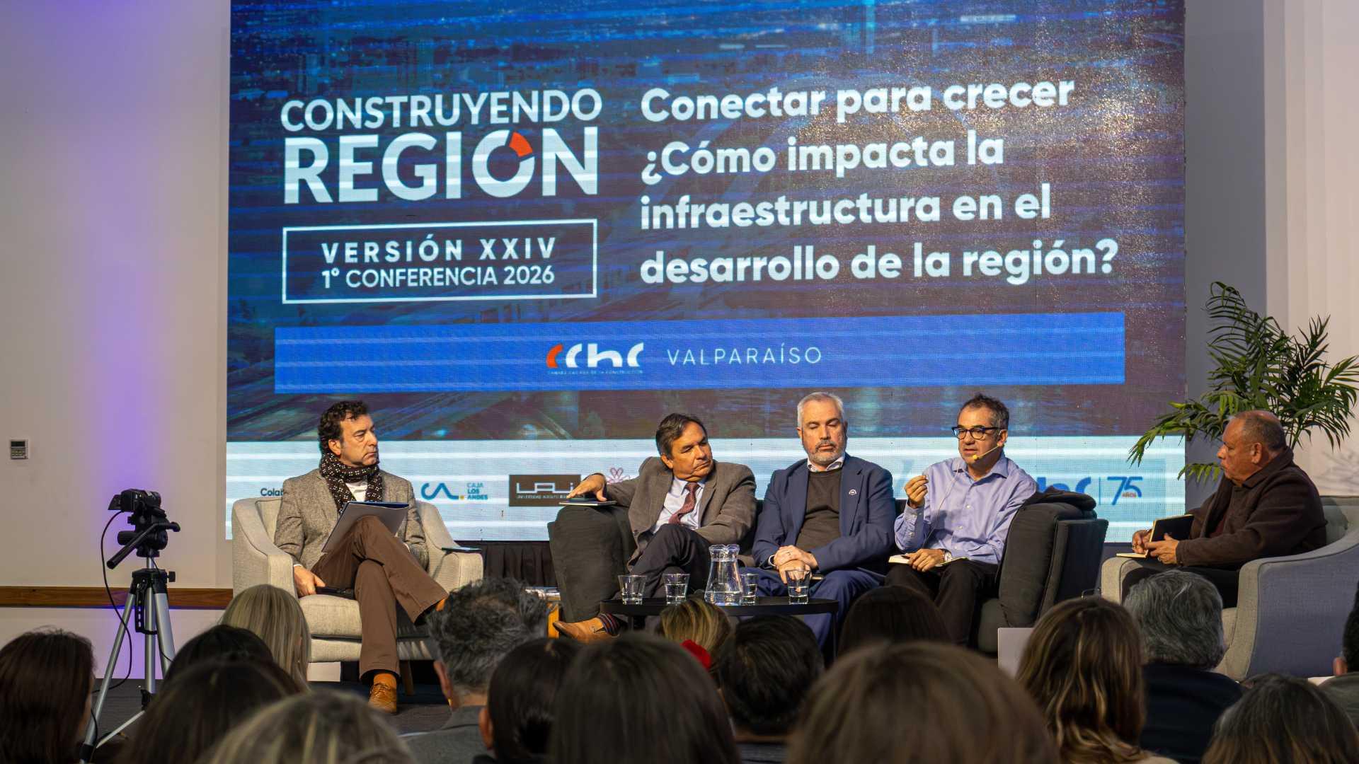 UAI participa en conferencia del ciclo Construyendo Región 2026 en Quillota