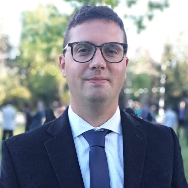 Académico Federico De Fazio publica investigación y fortalece redes internacionales
