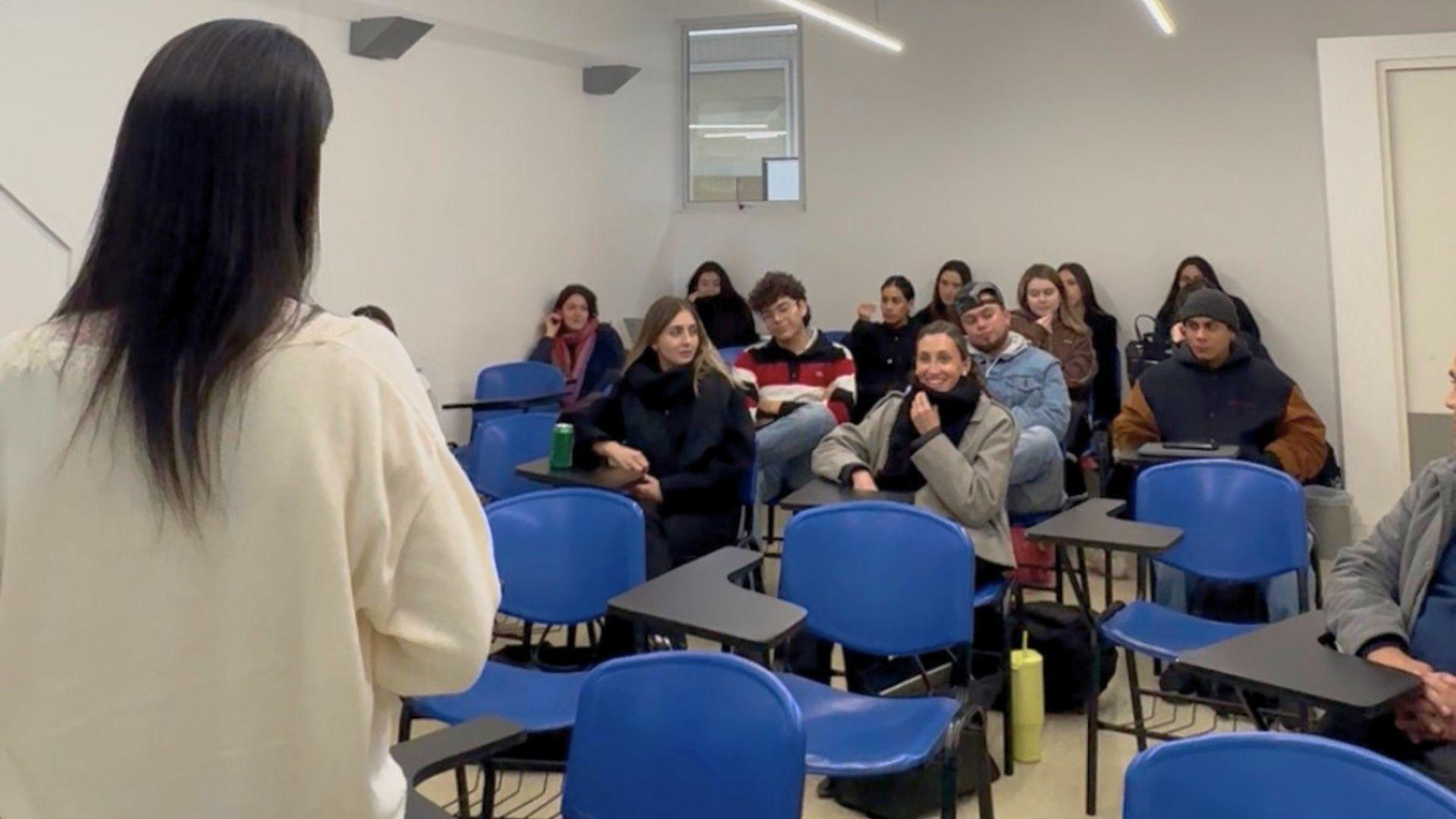 Más de 40 alumnos UAI son tutores en primera versión del curso Educación con Impacto