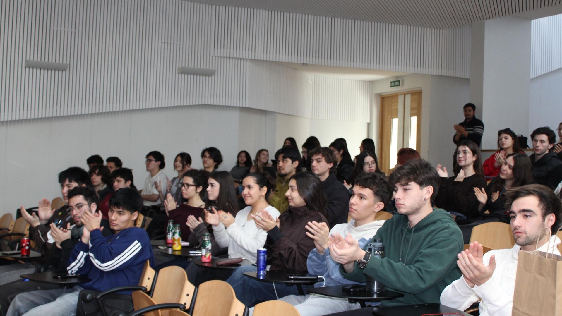 Innovación, tecnología y diseño marcan la bienvenida a la nueva generación de Ingeniería en Diseño 