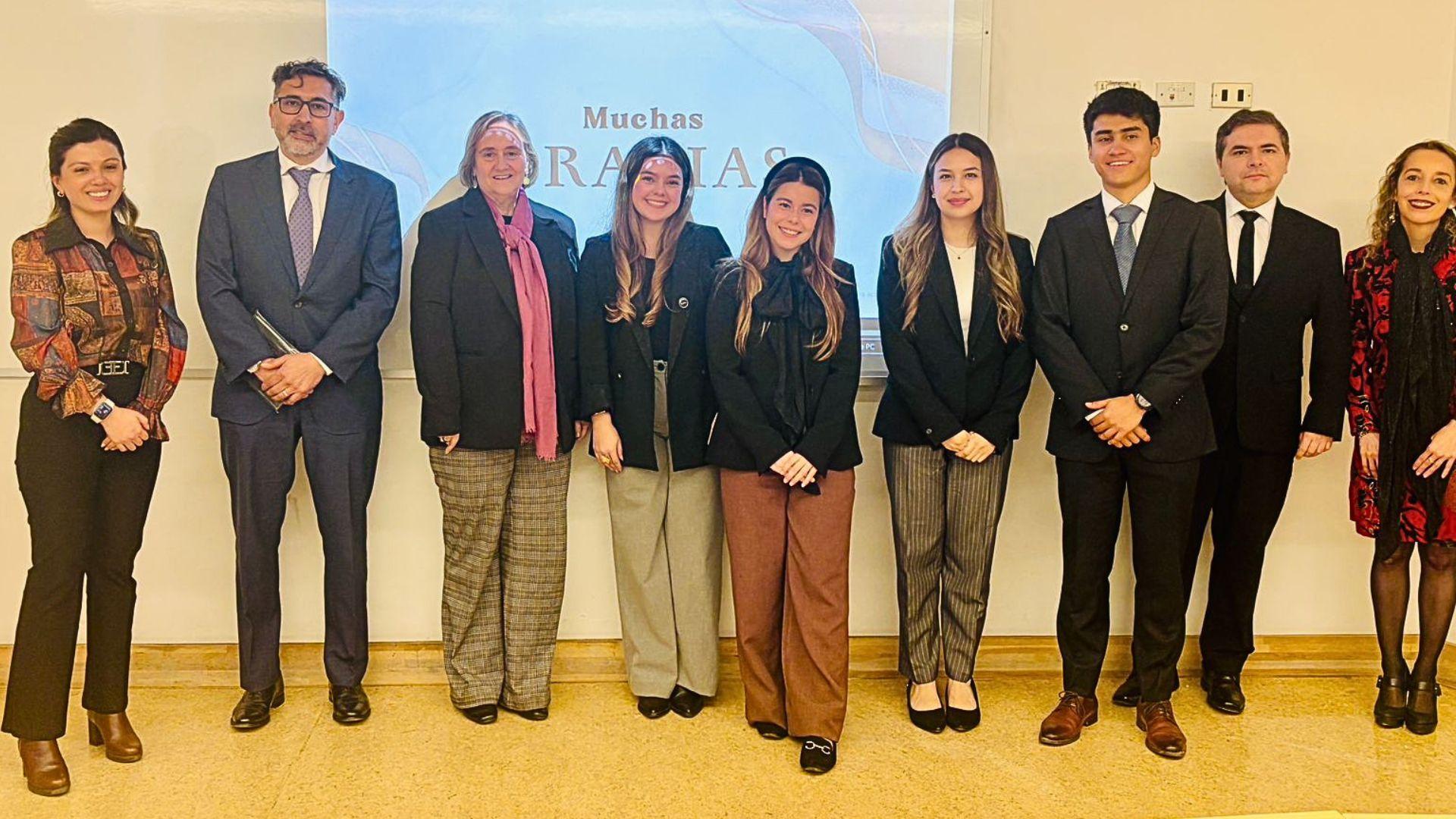 Estudiantes de Derecho UAI analizan jurisprudencia civil junto a académicos invitados