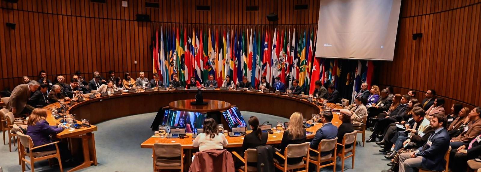 Directora (I) del GobLab UAI integra el jurado del Reconocimiento Confianza Chile 2026