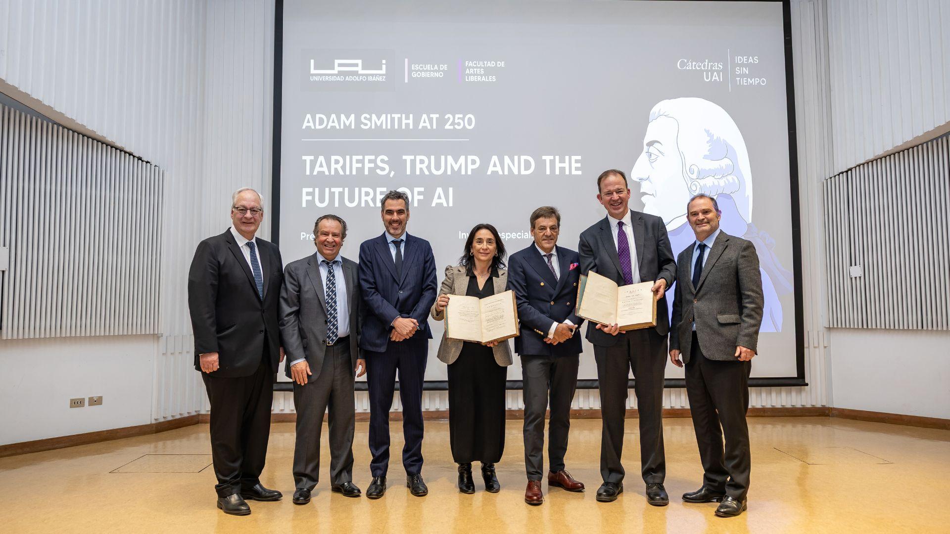 A 250 años de La riqueza de las naciones, UAI recibe ejemplar original de la primera edición de 1776
