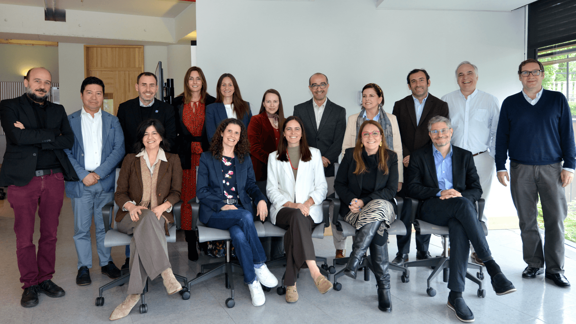 Líderes empresariales se reúnen con la UAI para abordar los desafíos del mundo laboral