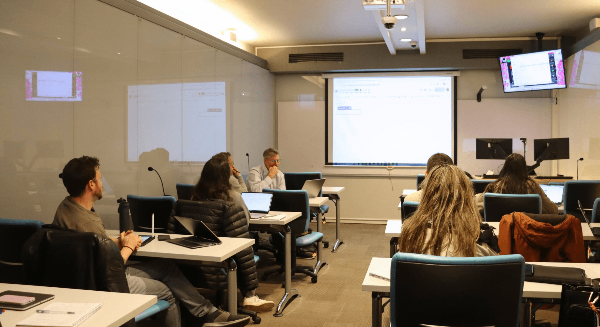 Doctorandos de distintas disciplinas participaron en Workshop de Escritura Científica