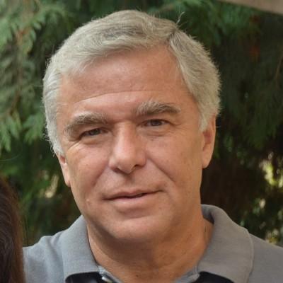 Gastón Mauricio Lhuillier Troncoso