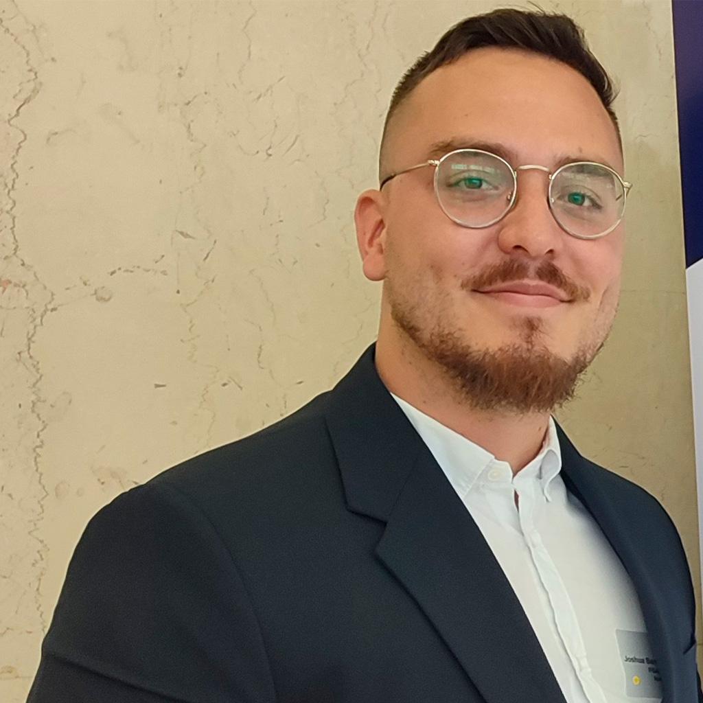 Joshua Bernal 