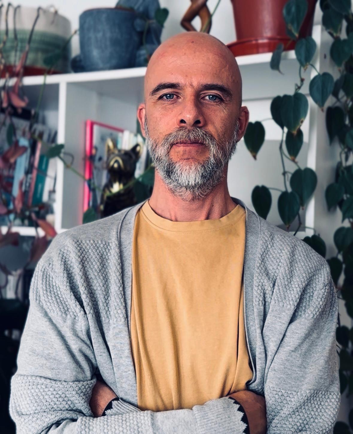 Óscar Véliz 