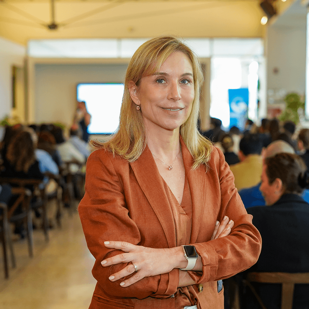 Verónica Benedetti .