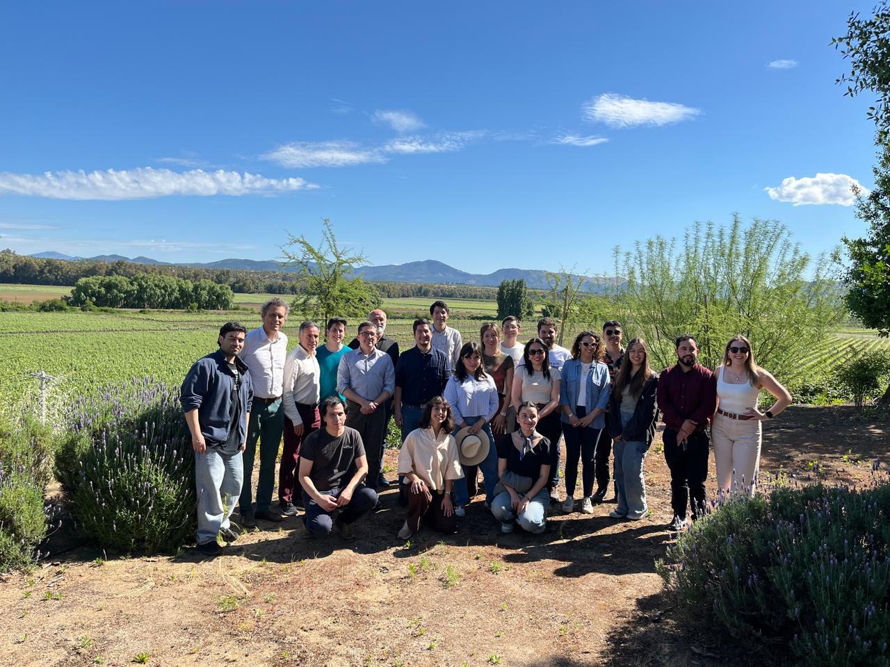 Ingeniería y Ciencias UAI reconoció los mejores proyectos del TID en Viña Concha y Toro Ingeniería y Ciencias UAI reconoció los mejores proyectos del TID en Viña Concha y Toro