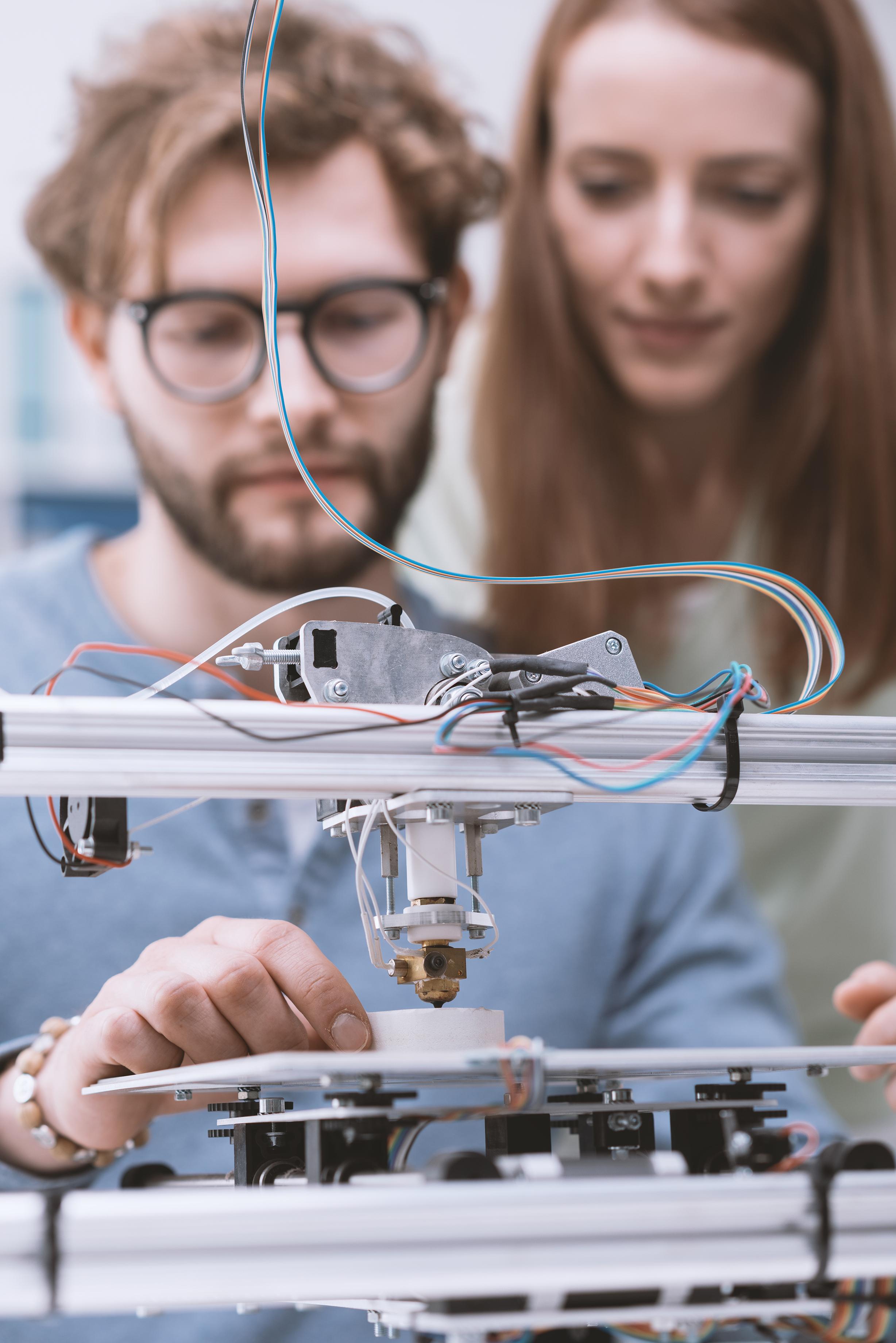 Magíster en Gestión y Emprendimiento Tecnológico Magíster en Gestión y Emprendimiento Tecnológico
