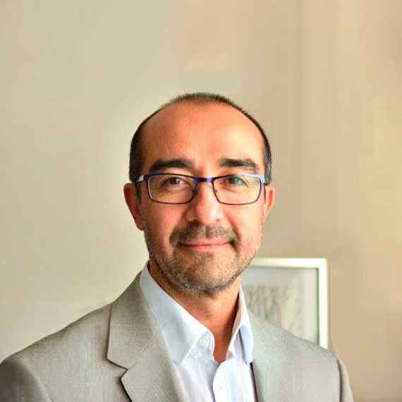 Daniel Daniel