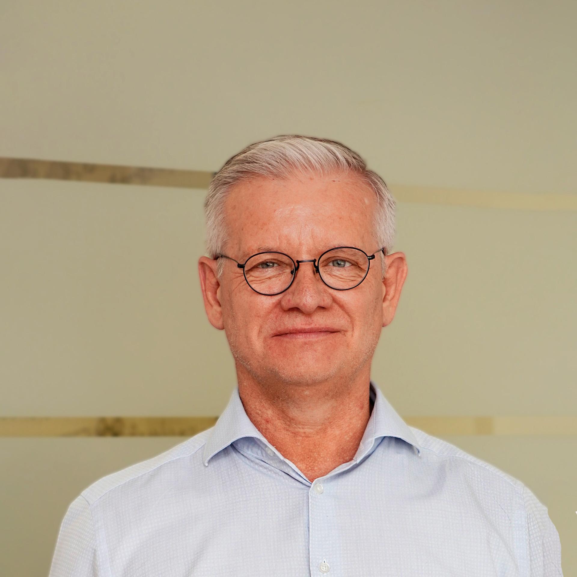 Andrés Salgado Andrés Salgado