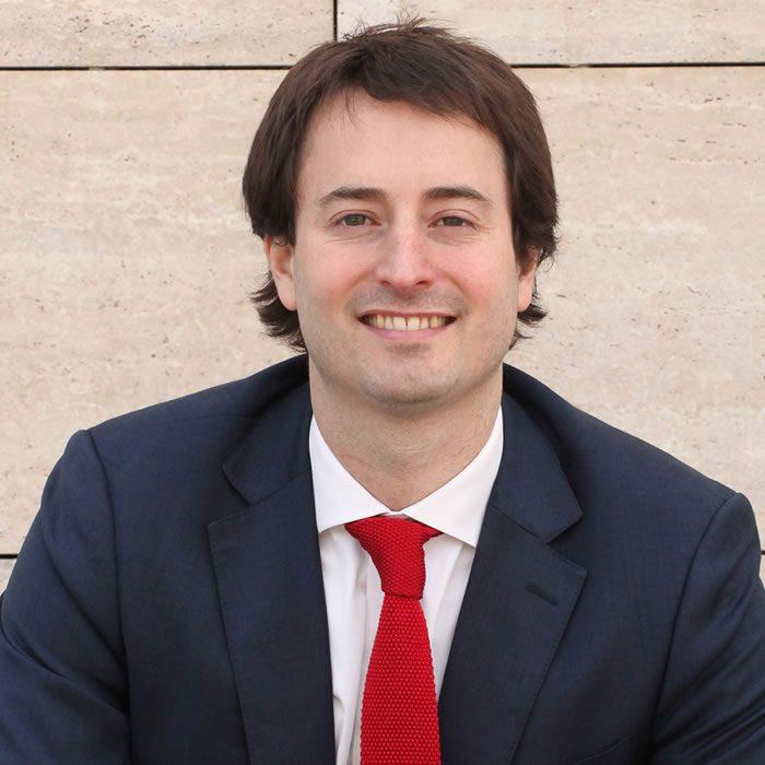 Antonio Guzmán Antonio Guzmán