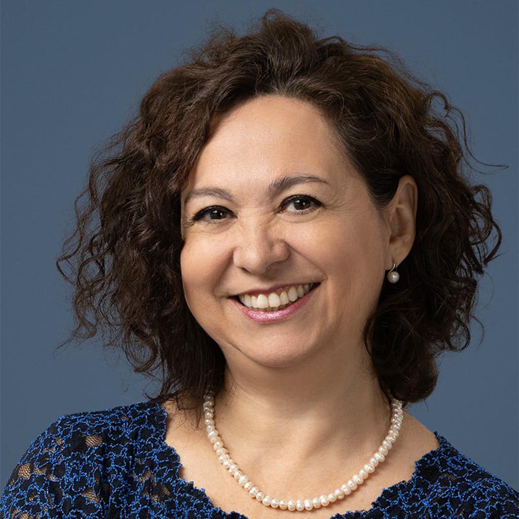 Claudia Frutos-Peterson Claudia Frutos-Peterson