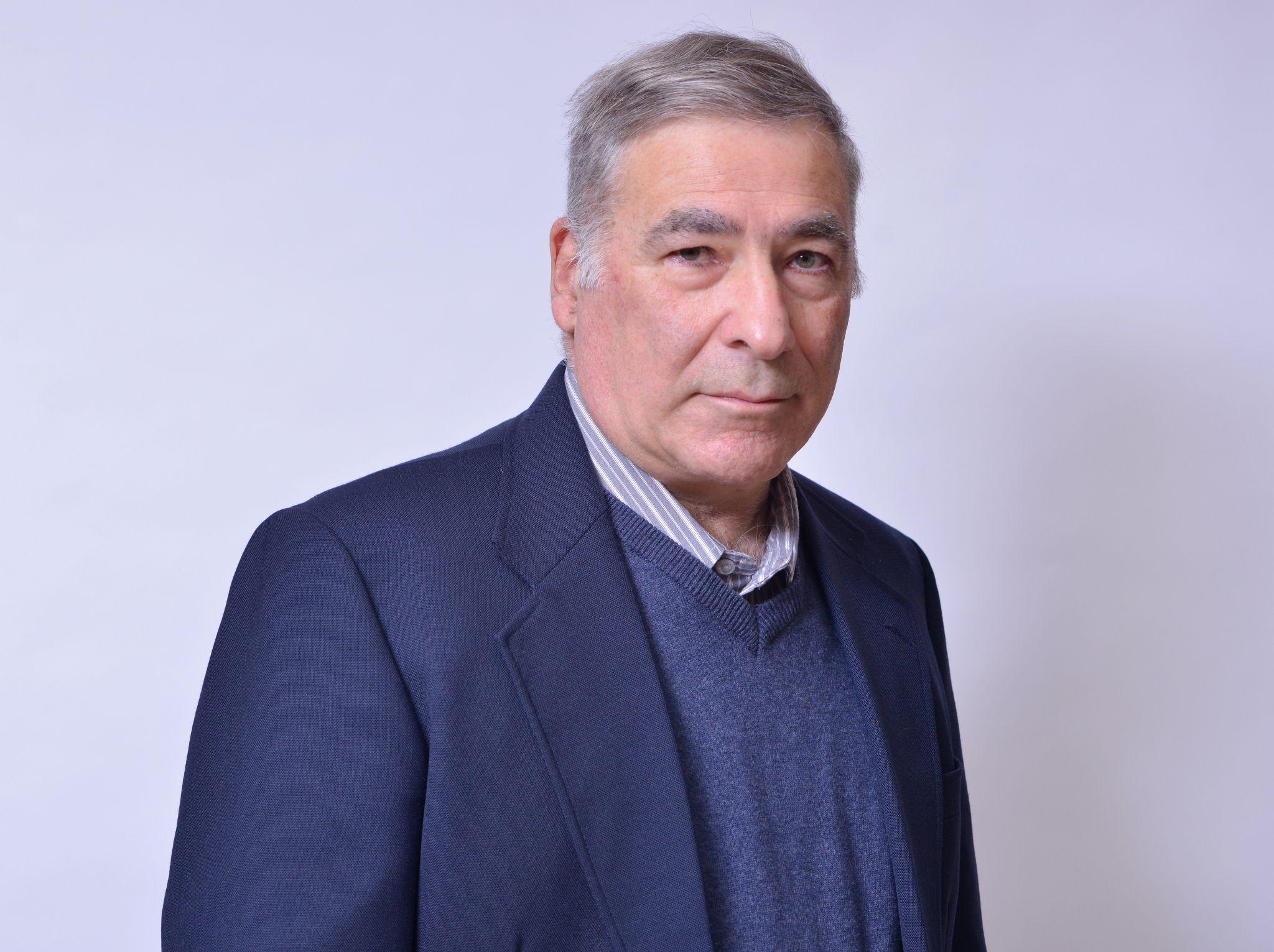Enrique Canessa Enrique Canessa