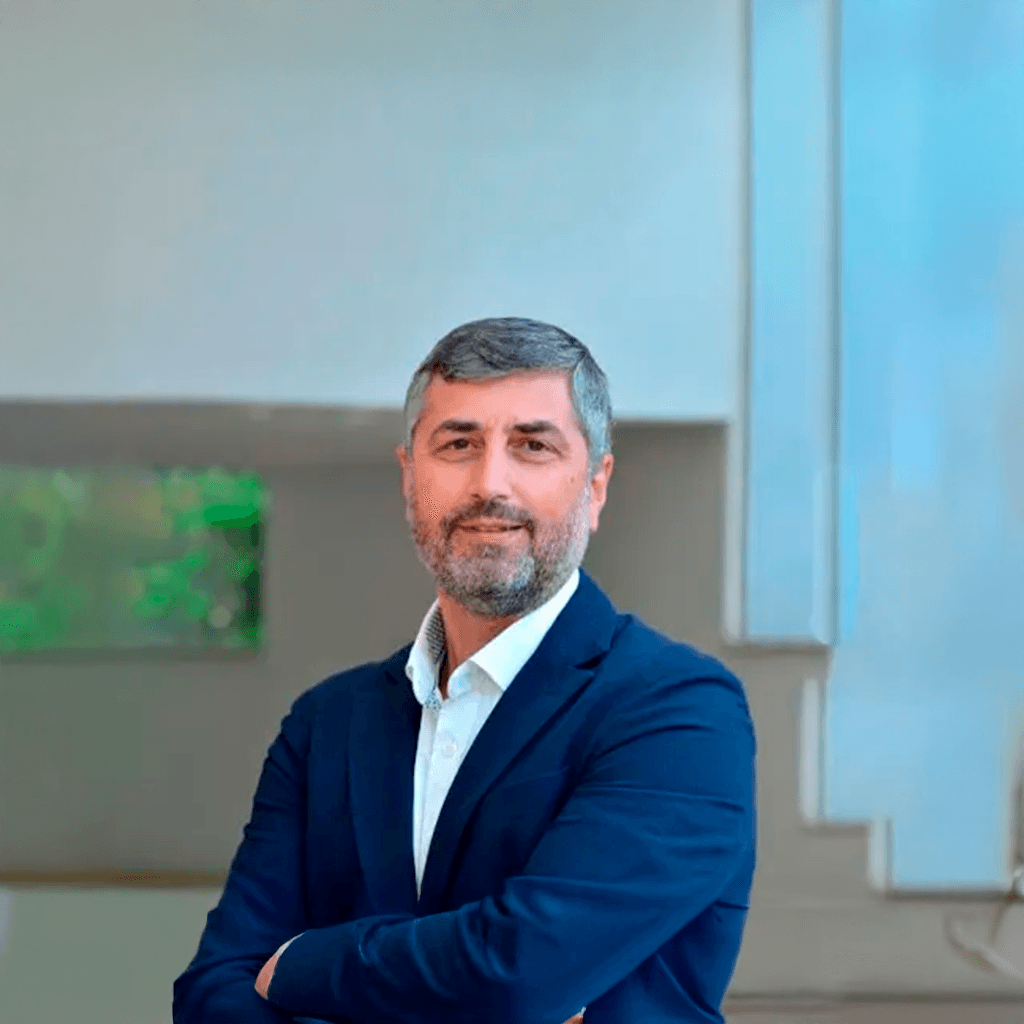 Guillermo Caballero Guillermo Caballero