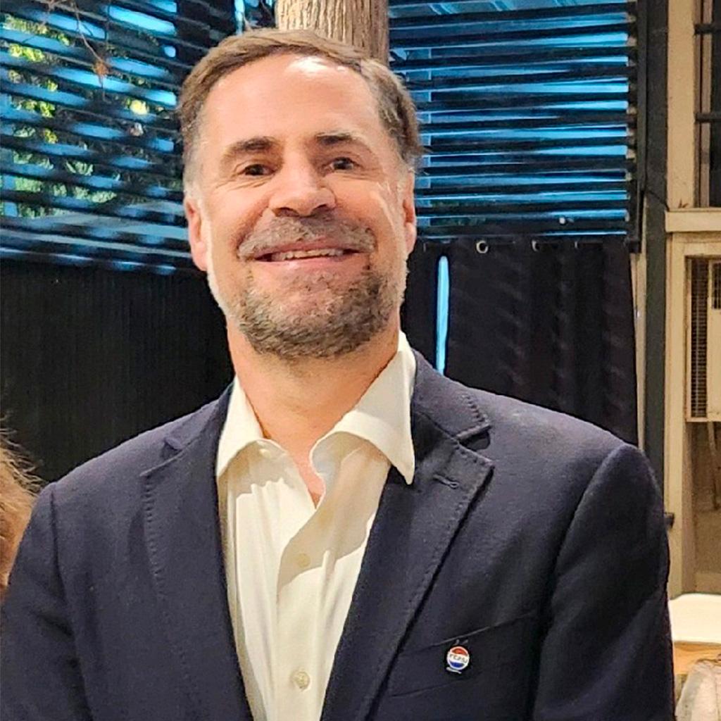 Felipe Wielandt. Gerente de Gestión de Personas en CCU Felipe Wielandt. Gerente de Gestión de Personas en CCU