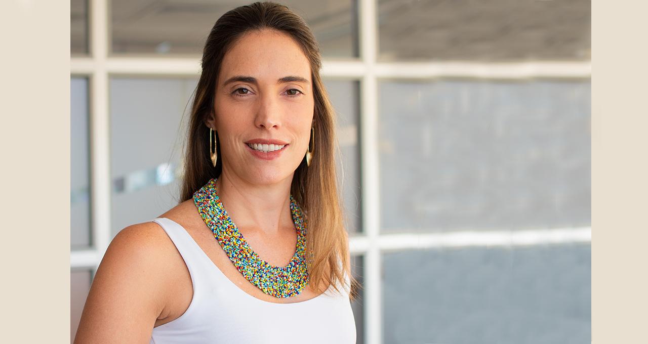 Renata Tavares, Subgerente Regional de Recursos Humanos en Metlife Renata Tavares, Subgerente Regional de Recursos Humanos en Metlife