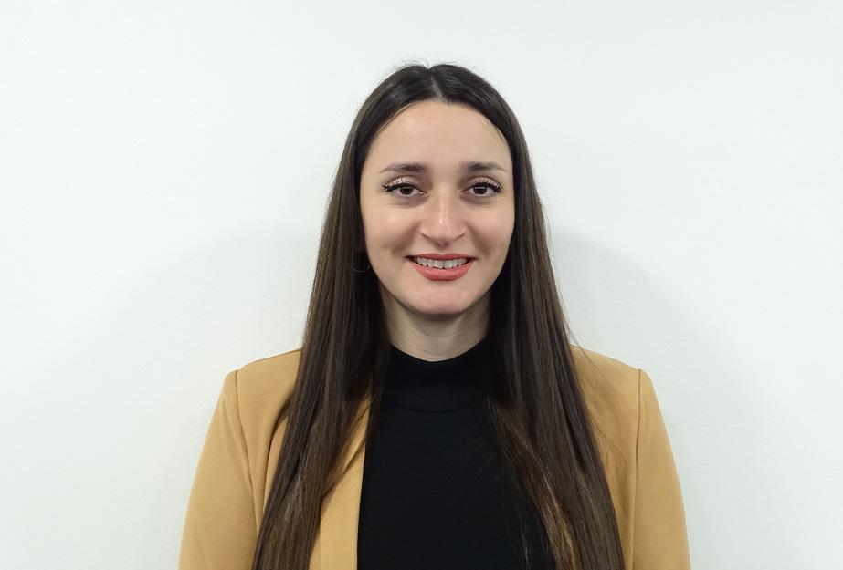 Vania Oróstegui Muñoz Vania Oróstegui Muñoz