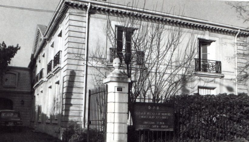 Universidad Adolfo Ibáñez was created